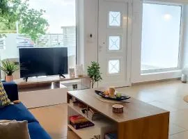 Lemon Tree Apartment