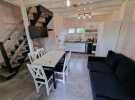 Domki Nadmorskie Tycjanowo, hôtel à Mielenko