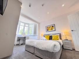 OX London Heathrow stay - 1 BUS to HEATHROW, hotel pobl&iacute;ž Leti&scaron;tě Lond&yacute;n Heathrow - LHR, New Bedfont