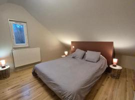 Gite le petit Ely, ξενοδοχείο σε Thiézac