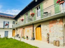 Cascina Piandamiane, soggiorno sostenibile e charme d'epoca nella natura delle Langhe