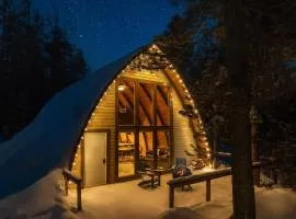 A Frame Hot Tub Couple's Getaway