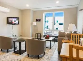 Unit 32 Stylish 1BR 1BA Apartment Long-term stays