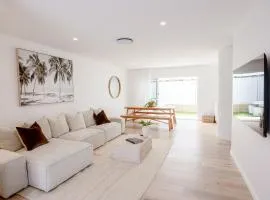 Plunge Pool, Walk to Beach, Olas Villa 5