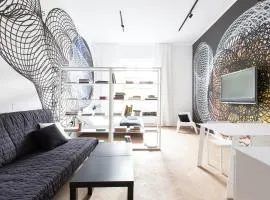 Boom Apartments