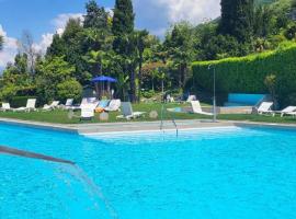 Tropical Art Apartment, hôtel à Bissone