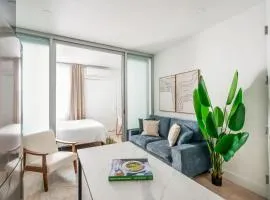 317-3C Modern 1BR W&D Walk to Central Park