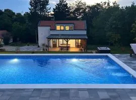 Beautiful Home In Durdevac