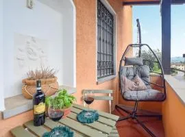 Beautiful Apartment In Camaiore