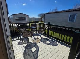 Zapata Springs 34、フランボローのホテル