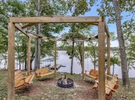 Hickory Haven - Stunning Lake Views - Private Dock