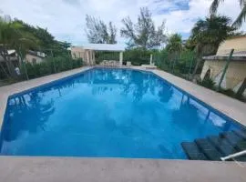 Casa en la zona hotelera a 5 min de la playa