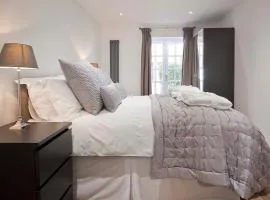 Castle Mews