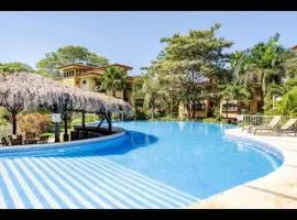 Juanderlust - 2 Bedroom Condo