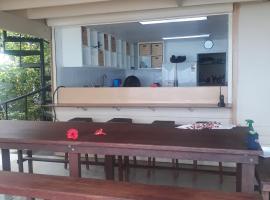 SALAMAUA PNG Haus, Hotel in Keila