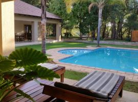 Summerset Place Country House, cabaña o casa de campo en Bela-Bela