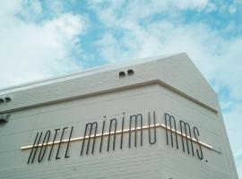 HOTEL minimumms女性専用カプセルホテルWomen only hotel, cheap hotel in Naha