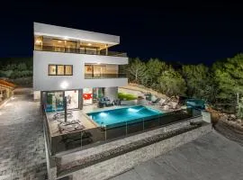 Villa Shaula