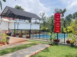 The Golden Oak A Classic Villas