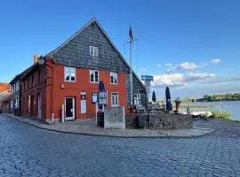 Millers Kate mit Elbblick