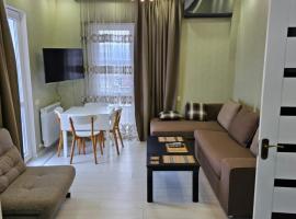 Ruslanas appartament, hotel en Kobuleti