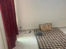 2bhk fully furnished guest apartment- ghaziabad