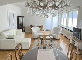 BONNE IDEE - Suite GEORGES - Meublé de tourisme 4 étoiles, luxe hotel in Châtenois