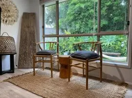 Cabbage Tree Art House