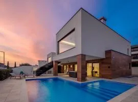 Villa Old Olive IV by Vivi Rent