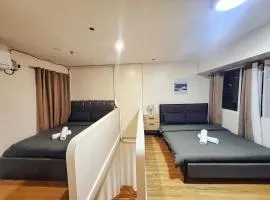 Family Loft Unit Hotel in BGC The Fort High Street