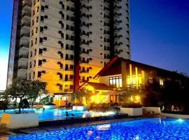 Royal Ocean Crest Mactan- 5R Staycation 1110C