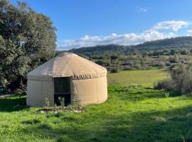 Yourte à la ferme des Bréguières, luxusní stan v destinaci Esparron