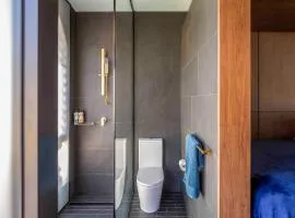 A Stylish Studio - TINY ROOM in Pyrmont