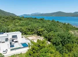 Villa Angela by Villas Guide