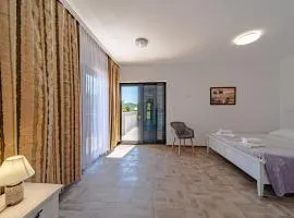 Villa Angela by Villas Guide