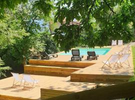 Villaggio Barilari, hotel v destinaci Minucciano