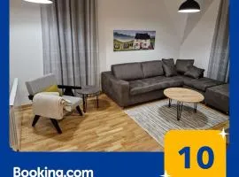 Apartman u centru Kolasina sa garazom