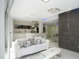 CITY FAMILY Salvador Monsalud