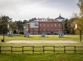 Roze Village Jūrnieka Ligzda, Hotel in Pērkone