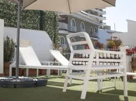Solarium Central Beach