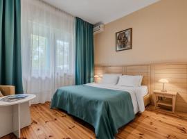 Seasons SPA Hotel, Hotel in Kozin