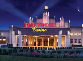 Hollywood Casino Joliet Hotel, khách sạn có chỗ đậu xe ở Joliet