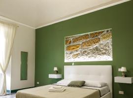 IG Holiday, hotel u gradu Činizi