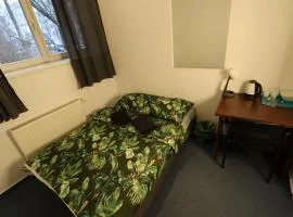 Fantastic-Inn Warszawa - FMG
