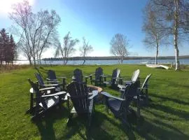 Summerside Cape on Crooked Lake ---Waterfront-Sunsets-Sleeps 12