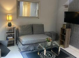 2bedroom azure beach 5، منتجع في مانيلا