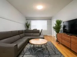Contemporary 2BR Stylish Comfort on MTL West