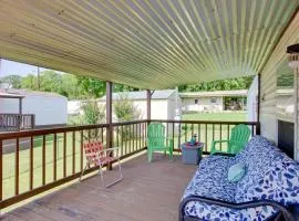 Lake Texoma Cabin Near Willow Springs Marina!