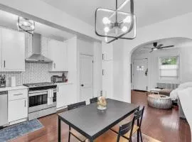 Cozy Getaway - Quiet Neighborhood Near DT townhouse