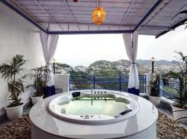 A Santorini Home - By Le Rêve 5Mins from Mall Road